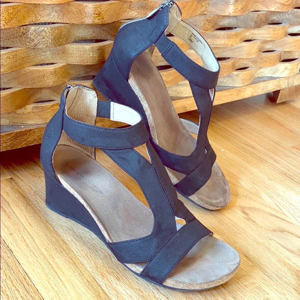 ADRIENNE VITTADINI Black Sandals